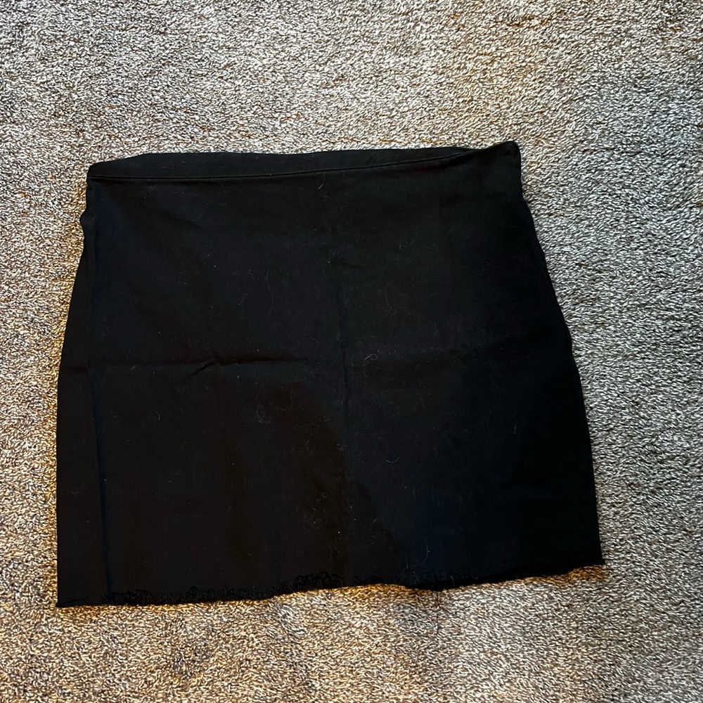 Elegant Black Skirt